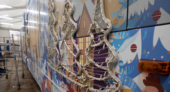 Vánoční tramvaj vyjede do ulic Plzně v neděli