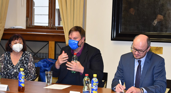 Studenty z Německa přijal náměstek Michal Vozobule