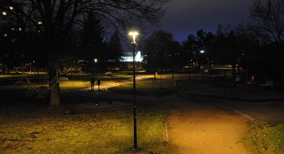 Chvojkovy lomy a Částkovu ulici v Plzni osvětlují inteligentní lampy, přispějí k větší bezpečnosti a ušetří až 60 % energie