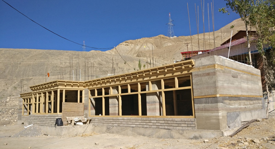 Počítače od města Plzně pomohou s výukou v Malém Tibetu