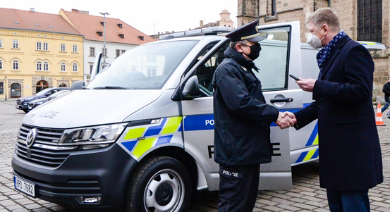Město Plzeň poskytlo jeden milion korun na nákup nového policejního vozidla