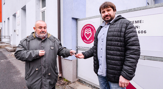 Vladimír Chuchler se rozloučil se sociálními službami. Novým ředitelem Městského ústavu sociálních služeb se stal František Šampalík