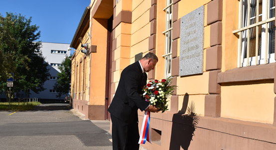 Představitelé Plzně, armády, městských obvodů i občanských organizací vzpomněli na generála Píku