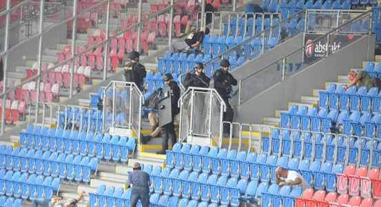 AMOK 2022: Na Viktorce řádili střelci a fotbaloví chuligáni