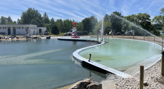 Koupací jezírko ve Škodalandu má nové brouzdaliště