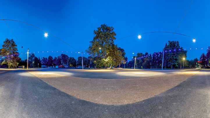 Osvětlená multifunkční plocha (foto: A. Fojtíková)