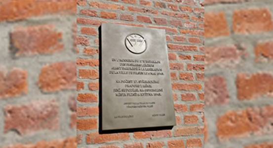 Plzeň odhalila v Liège pamětní desku vojákům 17. střeleckého praporu