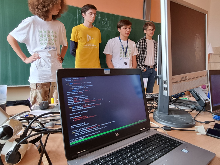Fotografie z hackathonu (zdroj: SIT Port)