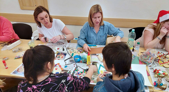 Plzeň uspořádala vánoční odpoledne pro děti z pěstounských rodin