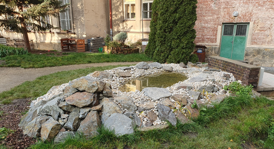 Waldorfská škola má díky Nadačnímu fondu Zelený poklad vlastní jezírko