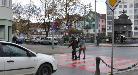 Přechody pro pěší na Americké u Wilsonova mostu a u Pařížské jsou bezpečnější