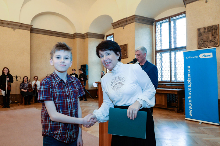 Předávání ocenění Čtenář roku (fotografie: M. Pecuch)