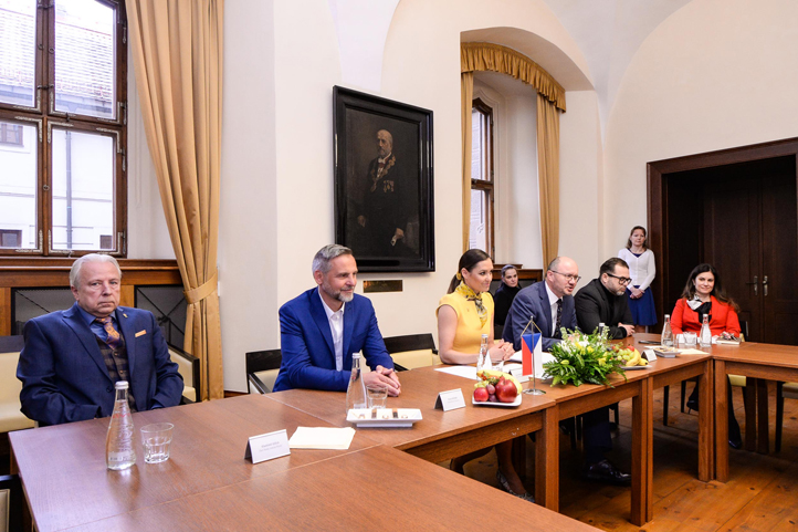 Přijetí na plzeňské radnici (fotografie: M. Pecuch)