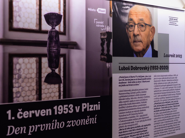 Výstava Den prvního zvonění (fotografie: M. Pecuch)