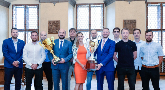 Interobal získal druhý mistrovský titul. Město za výhru futsalistům poděkovalo