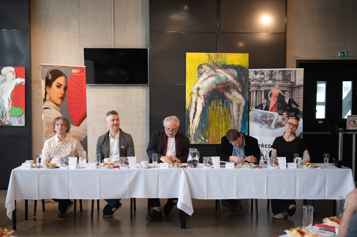 Jiří Pokorný, Lumír Olšovský, Martin Otava, Jiří Petrdlík, Apolena Veldová (foto: I. Štěrbová)