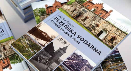 Kniha Plzeňská vodárna mapuje slavnou historii ze všech stran