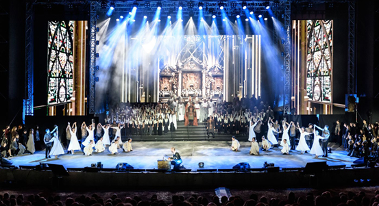 Zahraniční hvězdou Noci s operou bude španělský tenorista David Baños