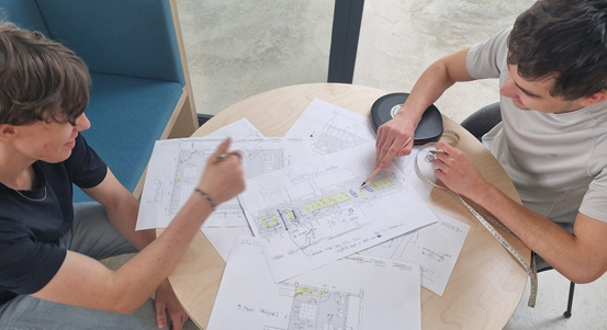 Správa informačních technologií předávala praxi středoškolákům