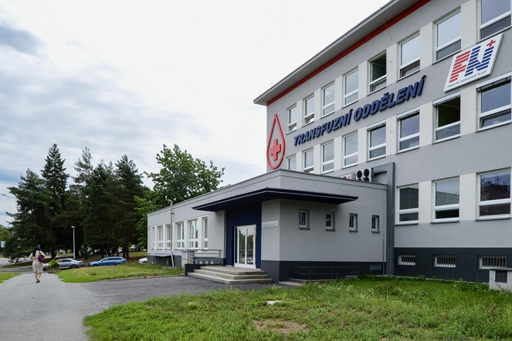 Budova transfuzního odd. FN Plzeň (foto: M. Pecuch)