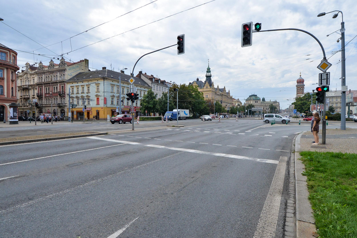 Křižovatka sady Pětatřicátníků (foto: M. Pecuch)