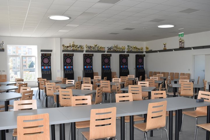 Slavnostní otevření sportovního areálu pro SK Neslyšících Plzeň. Foto: M. Krausová