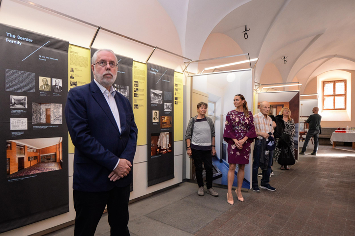 Výstava Z Plzně kolem světa s Adolfem Loosem (fotografie: M. Pecuch)