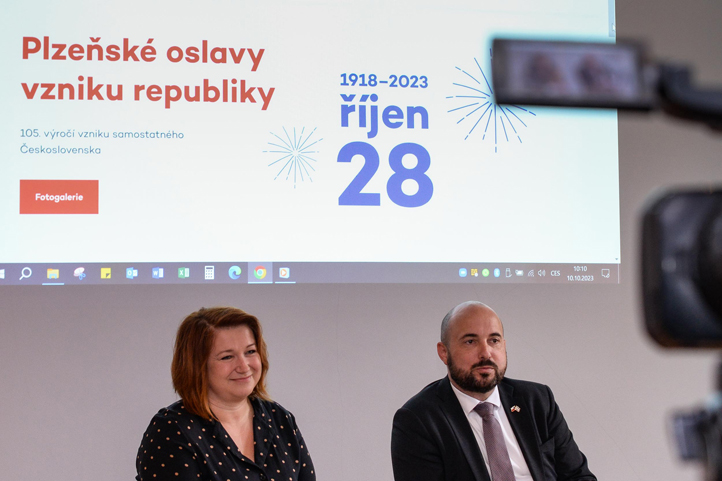 Představení programu (fotografie: M. Pecuch)
