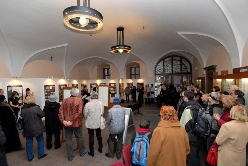 Tato příspěvková organizace města funguje rovných dvacet let. Navázala na práci tehdejšího Útvaru hlavního architekta a Urbanistického střediska města Plzně a její činnost je zaměřena na plánování a rozvoj města. Vernisáž výstavy se uskutečnila 27.2.2012.