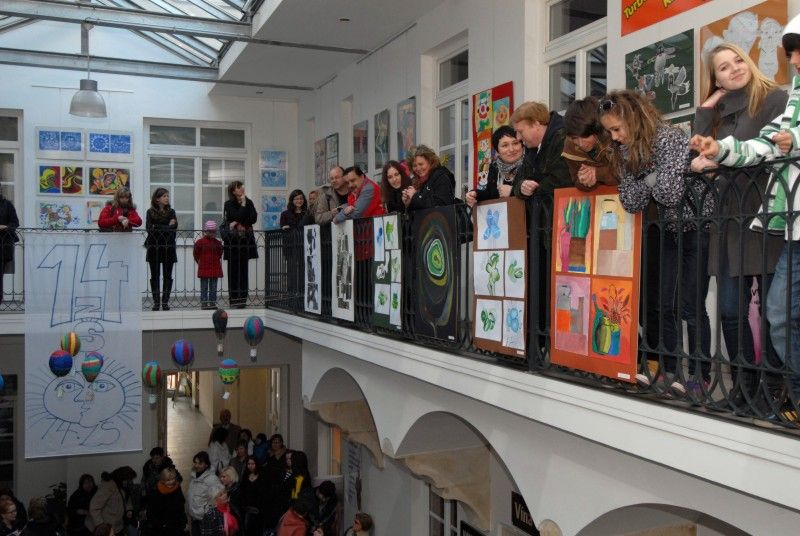 Žáci z Plzně a Žiliny vystavují v Bílém nároží
