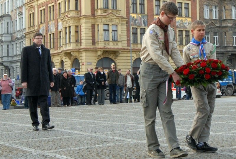 Památku T. G. Masaryka, prvního československého prezidenta, uctilo město Plzeň a hejtmanství Plzeňského kraje ve středu 7. března 2012 vzpomínkovým aktem u příležitosti 162. výročí jeho narození.