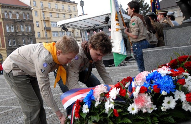 Památku T. G. Masaryka, prvního československého prezidenta, uctilo město Plzeň a hejtmanství Plzeňského kraje ve středu 7. března 2012 vzpomínkovým aktem u příležitosti 162. výročí jeho narození.