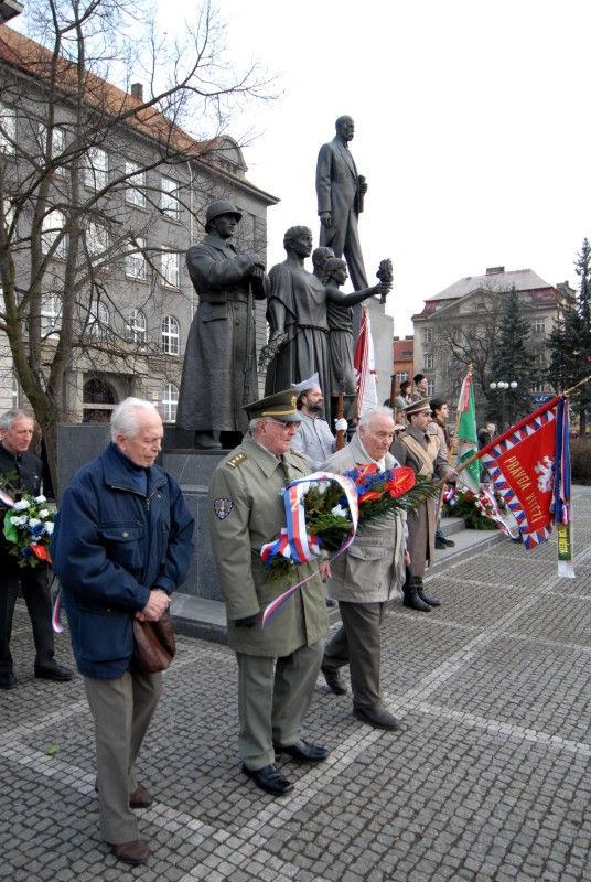 Památku T. G. Masaryka, prvního československého prezidenta, uctilo město Plzeň a hejtmanství Plzeňského kraje ve středu 7. března 2012 vzpomínkovým aktem u příležitosti 162. výročí jeho narození.