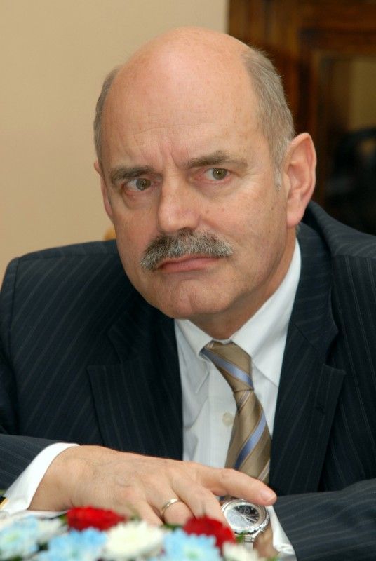 Po půl roce (19.4.2012) od poslední návštěvy se do Plzně vrátil primátor Regensburgu Hans Schaidinger, aby primátorovi Martinu Baxovi a jeho náměstkyni Evě Herinkové představil rámec možné spolupráce obou měst v projektu Evropské hlavní město kultury.