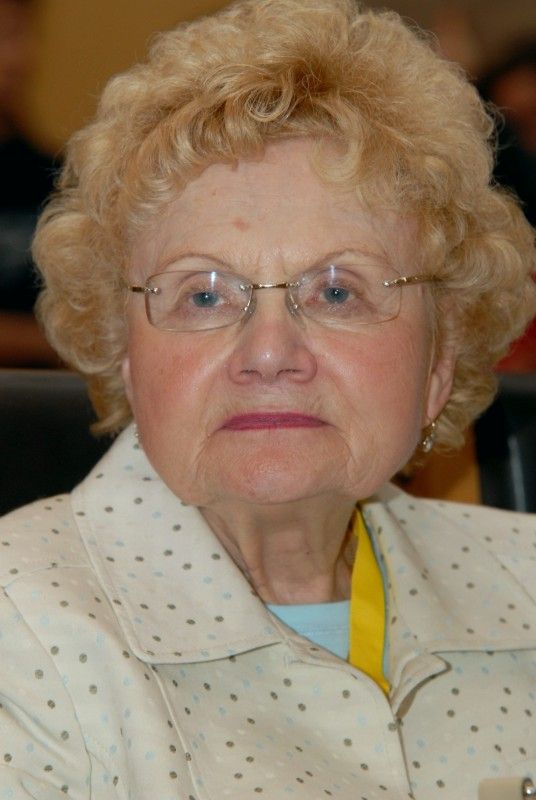 Možnost osobně se setkat s americkými veterány, přímými aktéry osvobozování Plzně a západních Čech americkou armádou, nalákala na plzeňskou radnici (4.5.2012) zástupy nejen Plzeňanů, kteří zaplnili obřadní síň s touhou setkat se s deseti statečnými hrdiny, vyslechnout si jejich vzpomínky, poděkovat, osobně se s nimi pozdravit či ověřit si vzpomínky pamětníků.
Příběhy a tváře Earla Ingrama, George Thompsona, Thomase Grissopa, Erika O. Petersona, Stephena Masona, Toma Ingrama, Franka Fortinelly, Kena Mara, Roberta Gilberta a Jima Duncana.