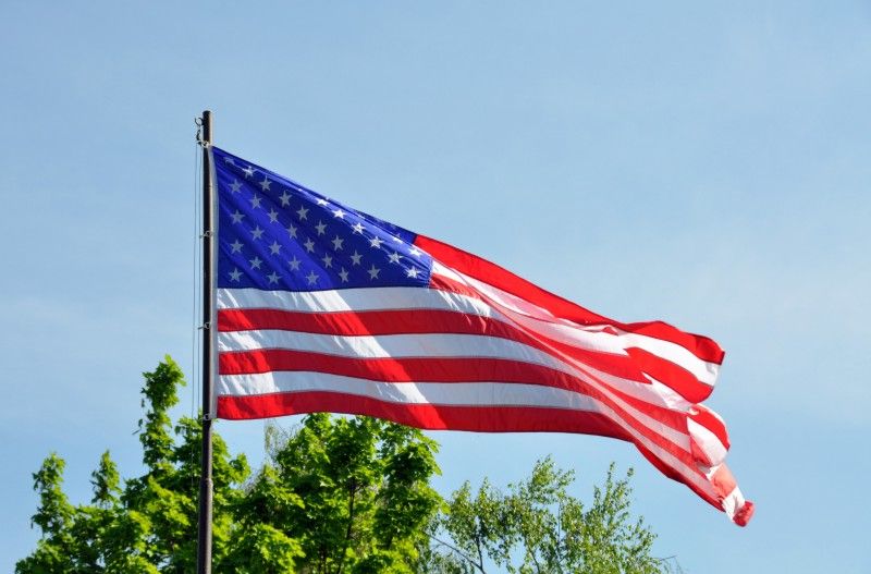 Vzpomínkovými akty začal druhý den (5.5.2012) Slavností svobody na náměstí Míru, Chodském náměstí a v Husově ulici. Foto: Z. Kubalová