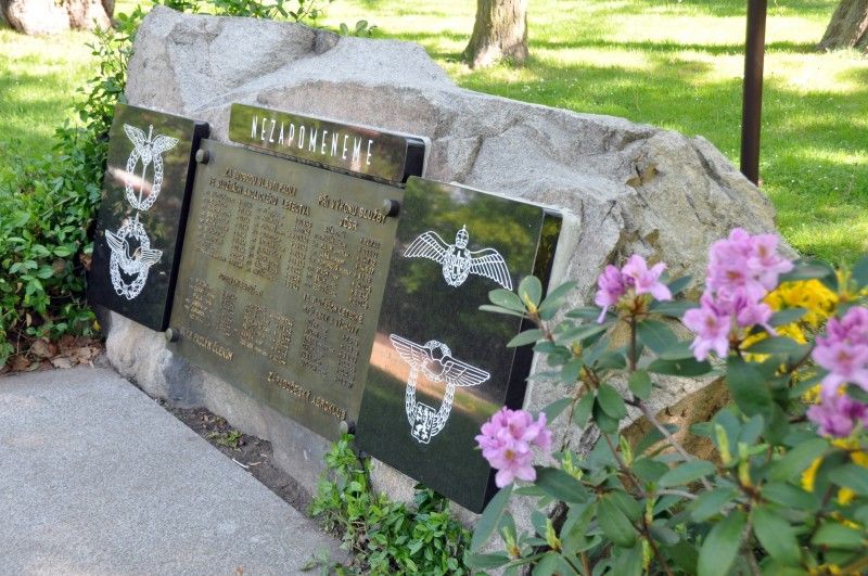 Vzpomínkovými akty začal druhý den (5.5.2012) Slavností svobody na náměstí Míru, Chodském náměstí a v Husově ulici. Foto: Z. Kubalová