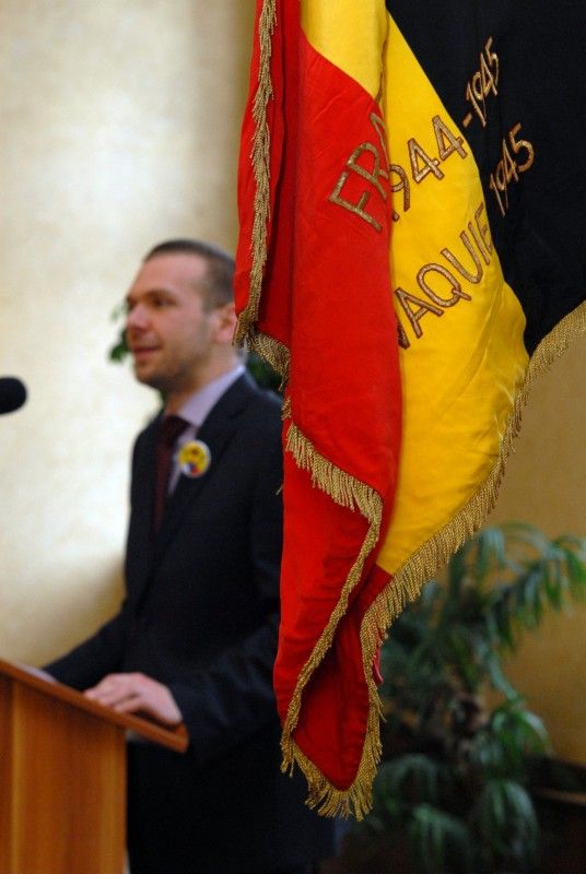 V obřadní síni plzeňské radnice se v sobotu (5.5.2012) odpoledne konalo vyhlášení literární soutěže o Cenu Jana Palacha, kterou poprvé v roce 1990 uspořádali členové Bratrstva 17. střeleckého pluku z belgického Liége. Vítězem se stal student Masarykova gymnázia Jan Bohuslav, jehož esej ve francouzštině na téma Úloha vzpomínek byla vyhodnocena jako nejlepší.