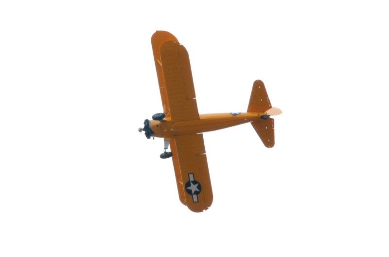 Kolona historických vojenských vozidel vyjela (5.5.2012) z Kaplířovy ulice směrem na náměstí Republiky za doprovodu letounu Boeing B-75 Stearman, jednoho z nejznámějších amerických dvouplošníků 2. světové války. Klatovskou ulici lemovaly tisíce lidí, většina z nich mávala americkými vlaječkami, děti nadšeně sledovaly projíždějící vozy. Před divadelní budovou dokonce zazněla Škoda lásky, kterou manželkám amerických a belgických veteránů sledujících kolonu zazpívala děvčata v oblečení ze 40. let.