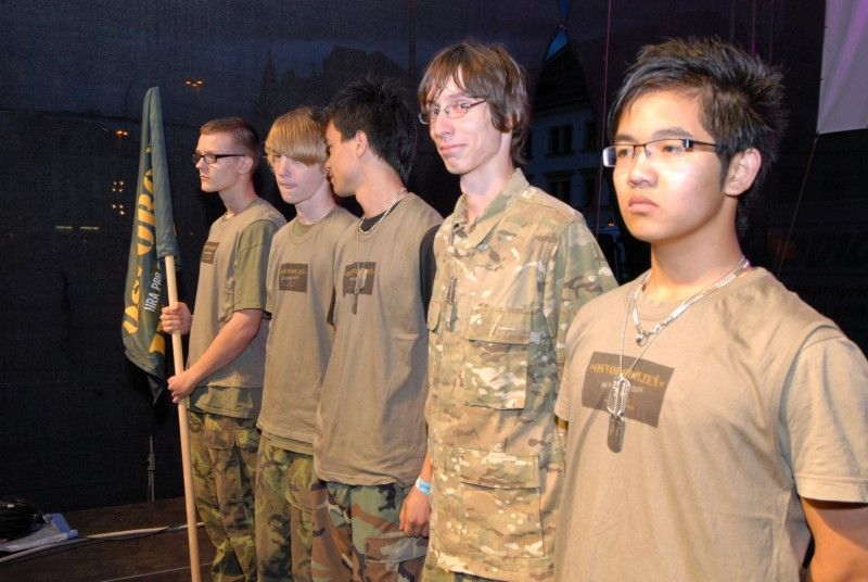 Slavnosti svobody 2012 - Pětice plzeňských kamarádů podruhé pokořila úkoly soutěže Osvoboď Plzeň