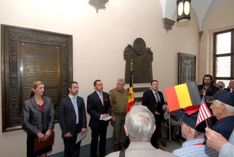 Slavnosti svobody 2012 - Váleční veteráni vzpomínali na své spolubojovníky