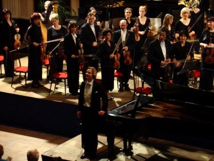 25. ročník Smetanovských dnů byl slavnostně zahájen Plzeňskou filharmonií