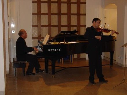 Koncert Coppey et Bon (J. Coppey - klavír, P. Bon - housle) v Masných krámech