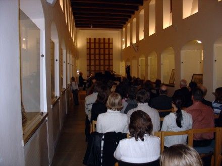 Koncert Coppey et Bon (J. Coppey - klavír, P. Bon - housle) v Masných krámech