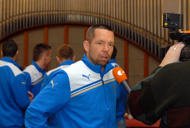 S cílem poděkovat plzeňským fotbalistů za vynikající reprezentaci Plzně nejen v Evropské lize pozvalo vedení města hráče a vedení klubu FC Viktoria na společné setkání, které se uskutečnilo ve čtvrtek (4.4.2013) odpoledne v obřadní síni plzeňské radnice.