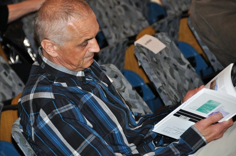 Město Plzeň vydalo publikaci o architektuře. Představuje první snahu o zmapování architektonického fondu Plzně z období více než posledních dvou staletí. Je dílem kolektivu autorů a vzniknout mohla díky finančním prostředkům z Evropské unie. Pro širokou veřejnost bude kniha s texty v češtině a angličtině k dispozici v knihovnách Plzeňského kraje a ve vybraných odborných knihovnách v České republice. (foto: 18.4.2013)