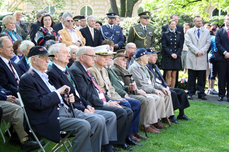 Slavnosti svobody 2013 - Při oslavách osvobození se vzpomíná na vojáky, kteří ve válce padli