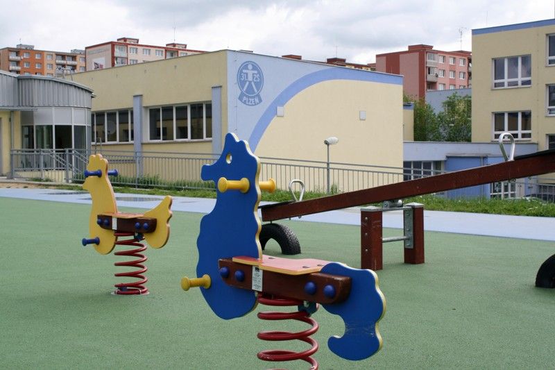 Žáky 31. základní školy zajímaly problémy města