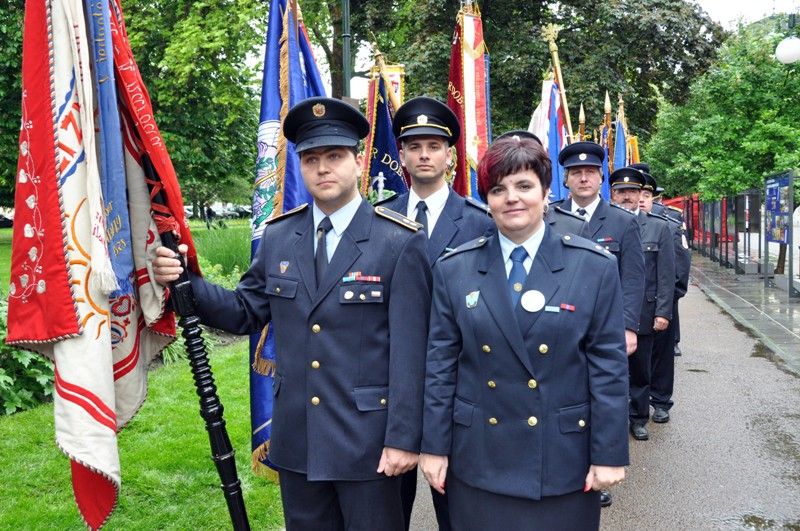 Plzeňští hasiči si 130 let založení hasičské župy připomněli v pátek 31. května 2013 jízdou historických vozidel. V pořadí pátá propagační jízda zavítala tentokrát také do Plzně, projela z Petákovy ulice přes Americkou třídu do prostoru U Branky, kde si patnáct historických hasičských vozidel a stříkaček tažených koňmi mohli prohlédnout náhodní kolemjdoucí, ale i zájemci o hasičskou techniku.