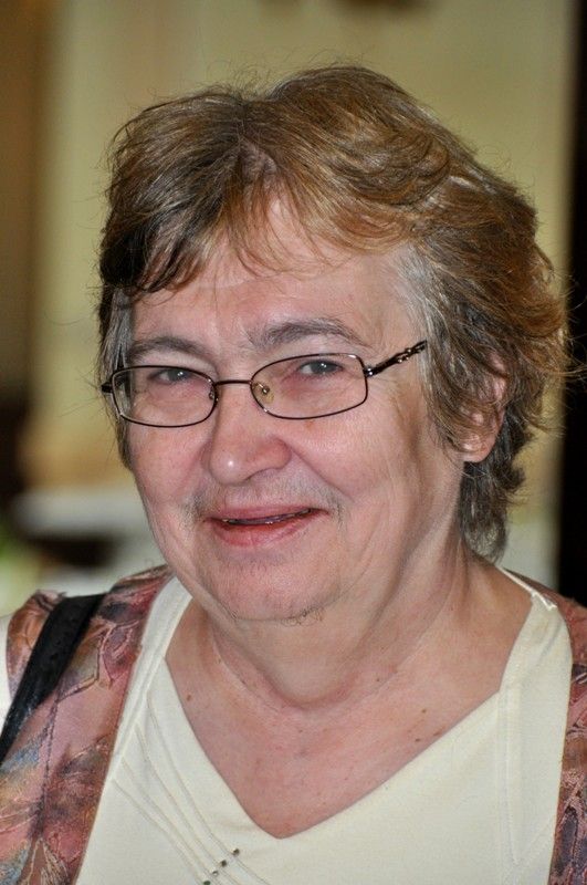 Na slavnostním setkání za všechny přítomné, kterým události 1. června 1953 a následující represe zasáhly do života, promluvil Richard Smola. Pamětní medaile a list budou všem přítomným pamětníkům a držitelům Ceny 1. června připomínat slavnostní setkání k 60. výročí plzeňské vzpoury proti měnové reformě. Převzali je z rukou primátora Martina Baxy. Před slavnostním setkáním v Měšťanské besedě se uskutečnil krátký vzpomínkový akt u pamětní desky na náměstí T. G. Masaryka. (foto: 1.6.2013)